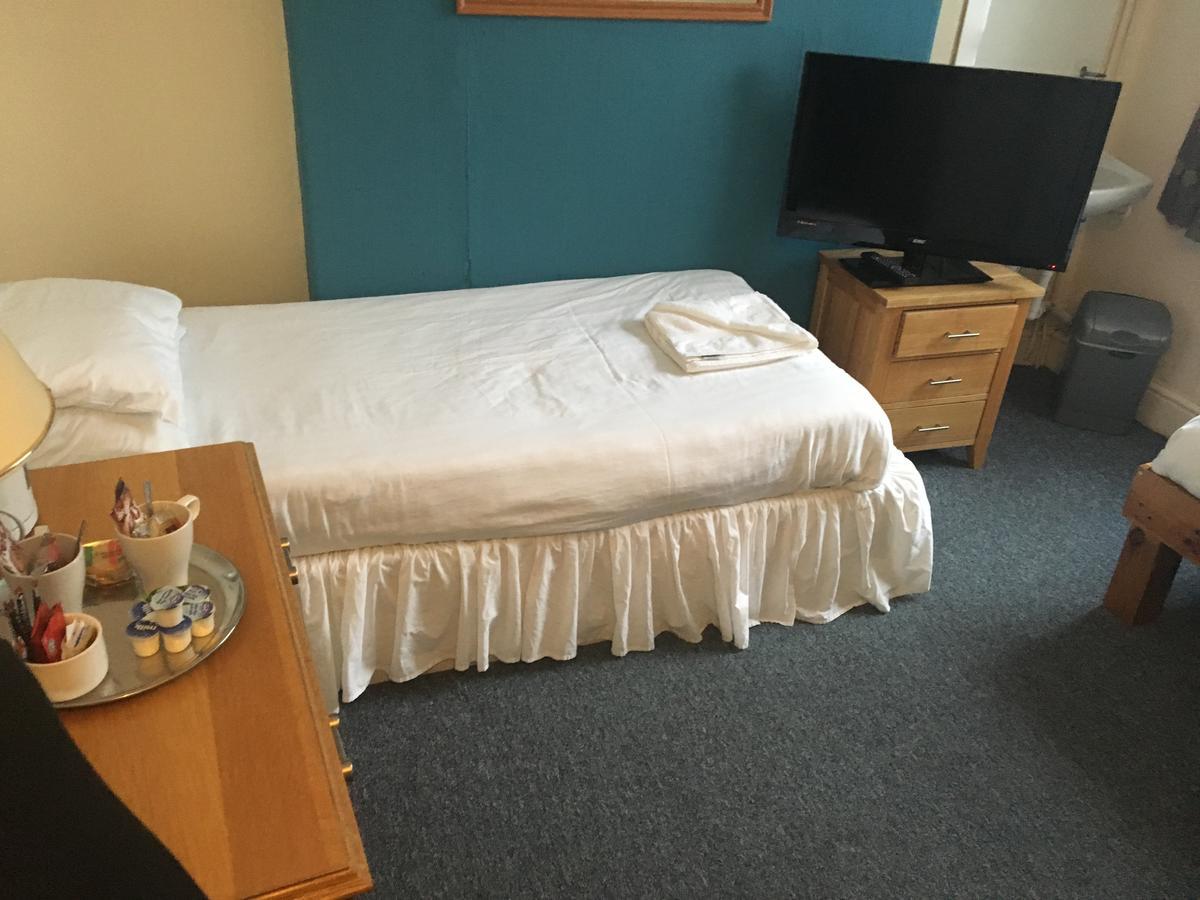 Four Seasons Budget Aberystwyth Eksteriør billede
